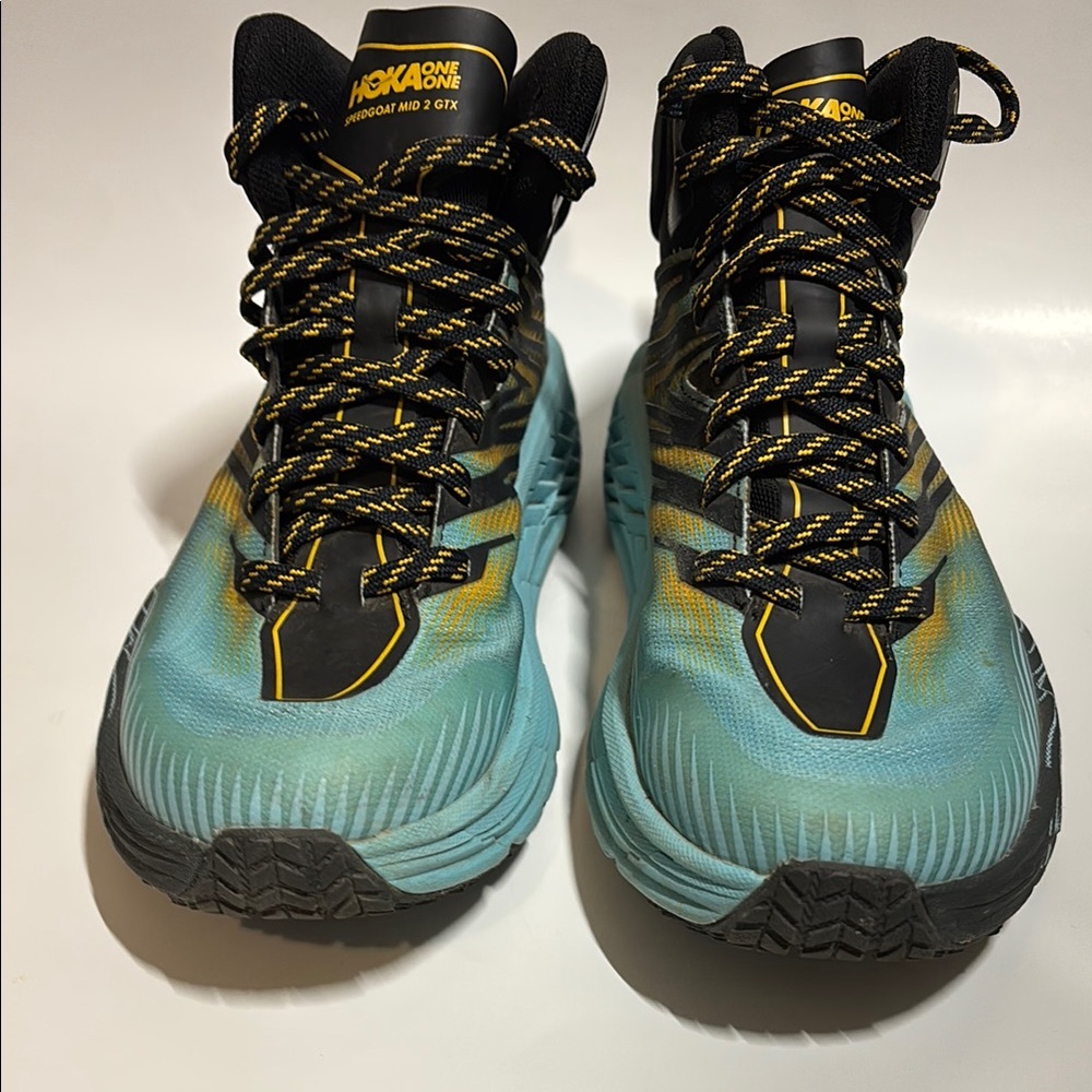 Hoka One One teal gore-tex vibram mega grip speedgoat mid 26TX women’s shoes 7
